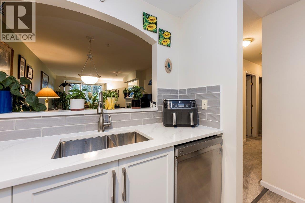 79 6588 Southoaks Crescent, Burnaby, British Columbia  V5E 4K1 - Photo 9 - R3103726