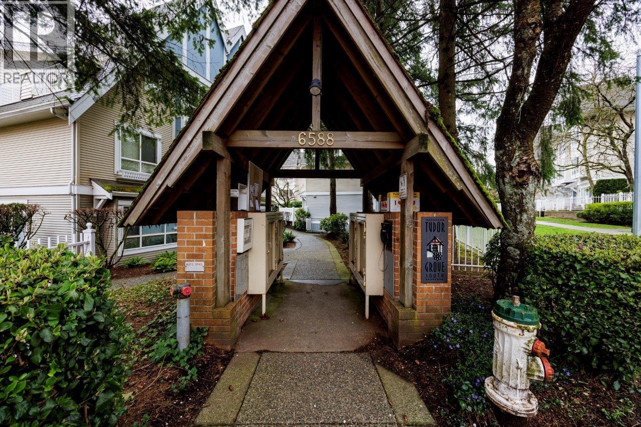 79 6588 Southoaks Crescent, Burnaby, British Columbia  V5E 4K1 - Photo 1 - R3103726