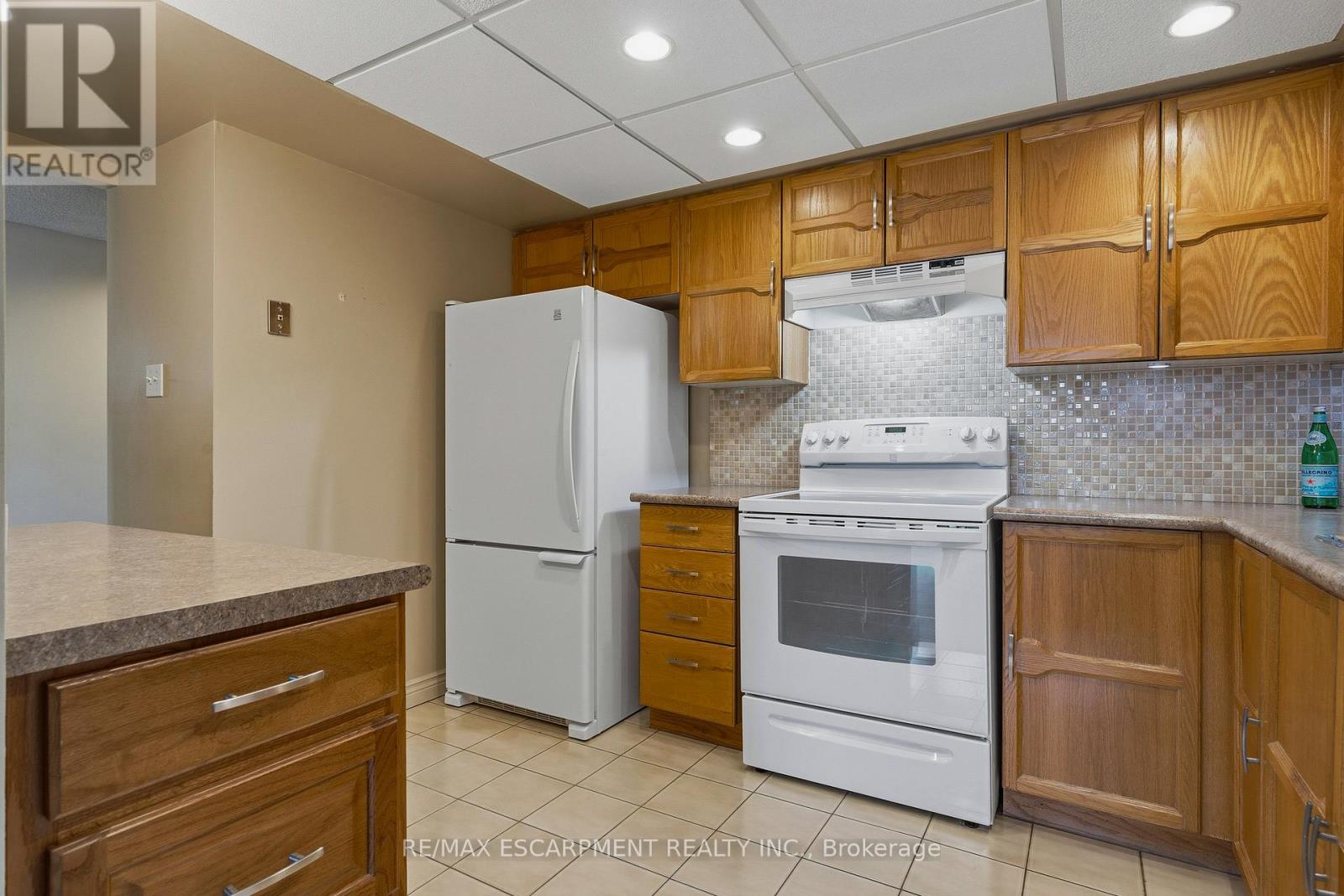 306 - 150 Wilson Street W, Hamilton, Ontario  L8R 1E2 - Photo 18 - X12789234