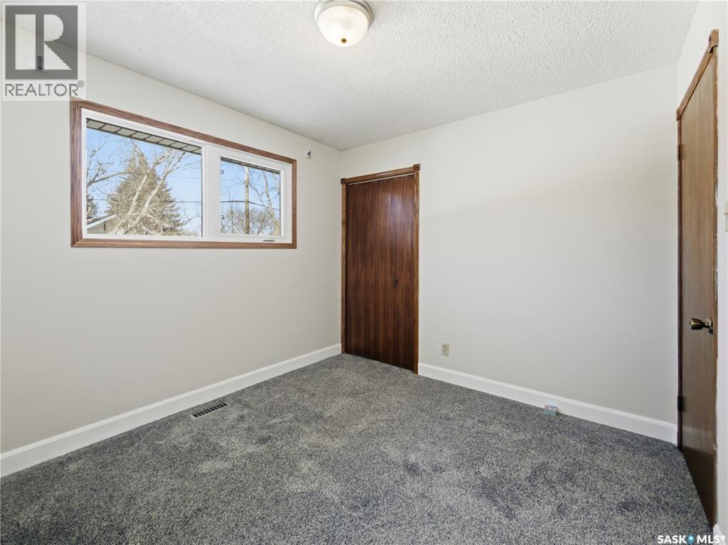 82 Burton Street, Grand Coulee, Saskatchewan  S4M 0A3 - Photo 28 - SK031368