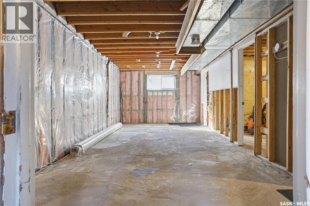 82 Burton Street, Grand Coulee, Saskatchewan  S4M 0A3 - Photo 33 - SK031368