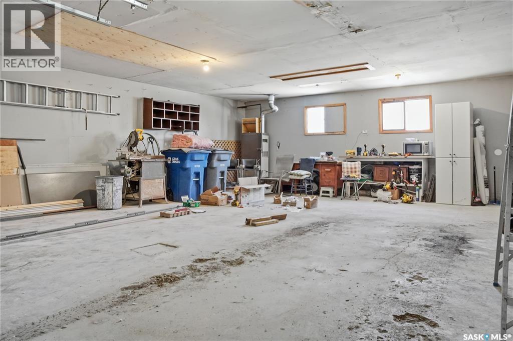 82 Burton Street, Grand Coulee, Saskatchewan  S4M 0A3 - Photo 47 - SK031368