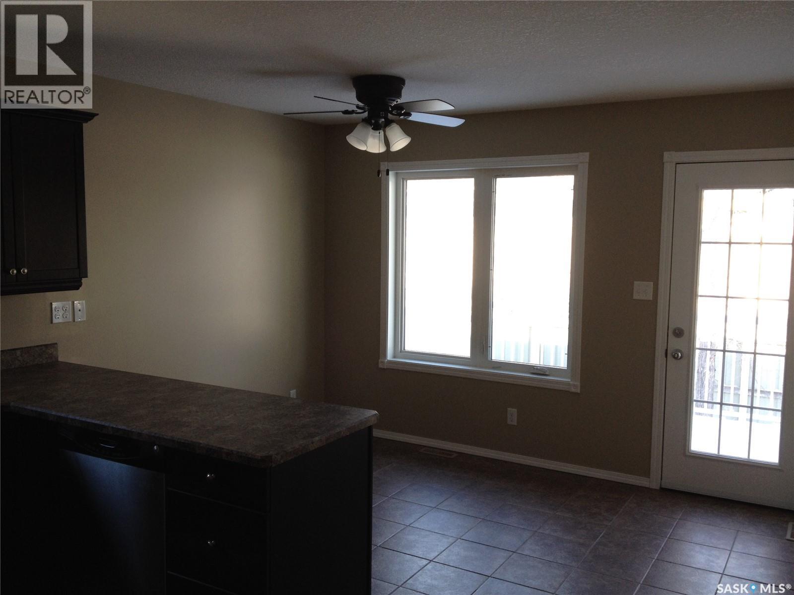 1610 5th Avenue N, Regina, Saskatchewan  S4R 0R5 - Photo 8 - SK031331