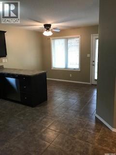 1622 5th Avenue N, Regina, Saskatchewan  S4R 0R5 - Photo 6 - SK031328