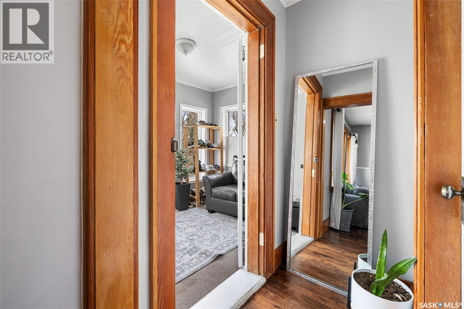 3637 Victoria Avenue, Regina, Saskatchewan  S4T 1M4 - Photo 3 - SK031199