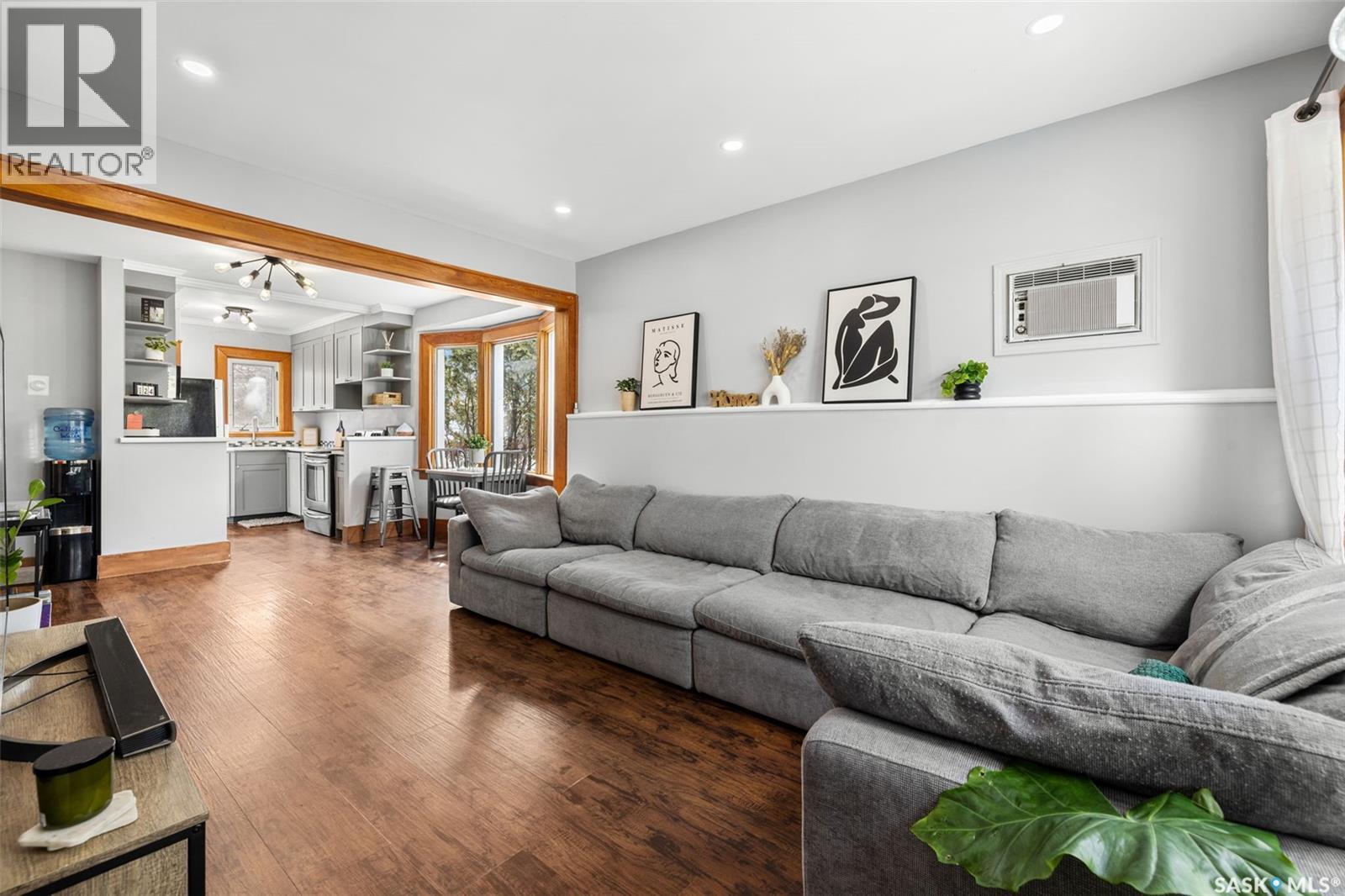 3637 Victoria Avenue, Regina, Saskatchewan  S4T 1M4 - Photo 4 - SK031199