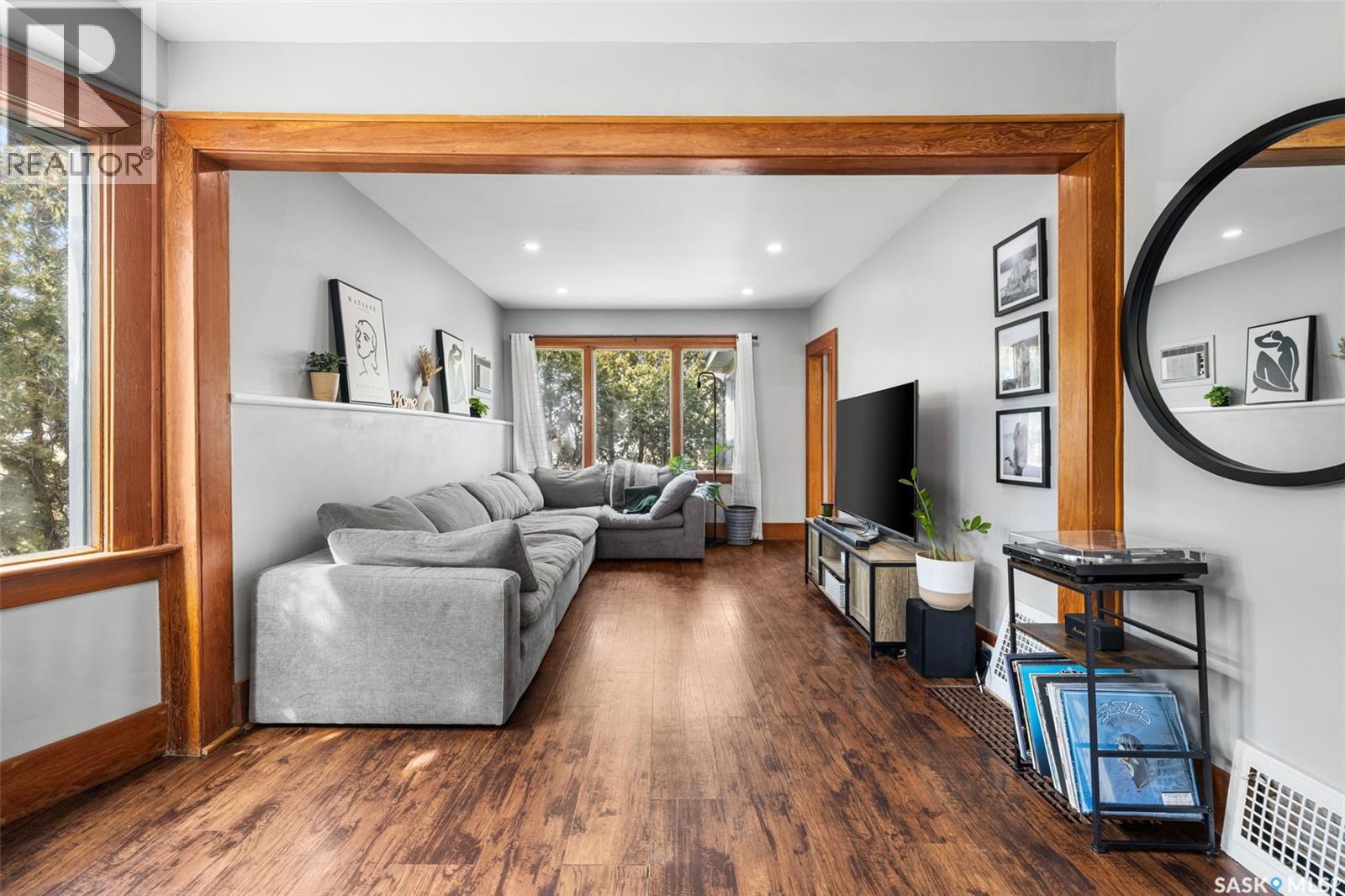 3637 Victoria Avenue, Regina, Saskatchewan  S4T 1M4 - Photo 6 - SK031199