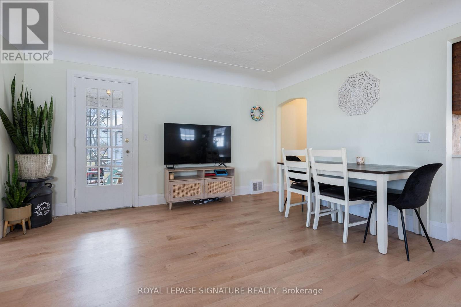 421 St Andrew Street, Norfolk, Ontario  N0A 1N0 - Photo 10 - X12923168