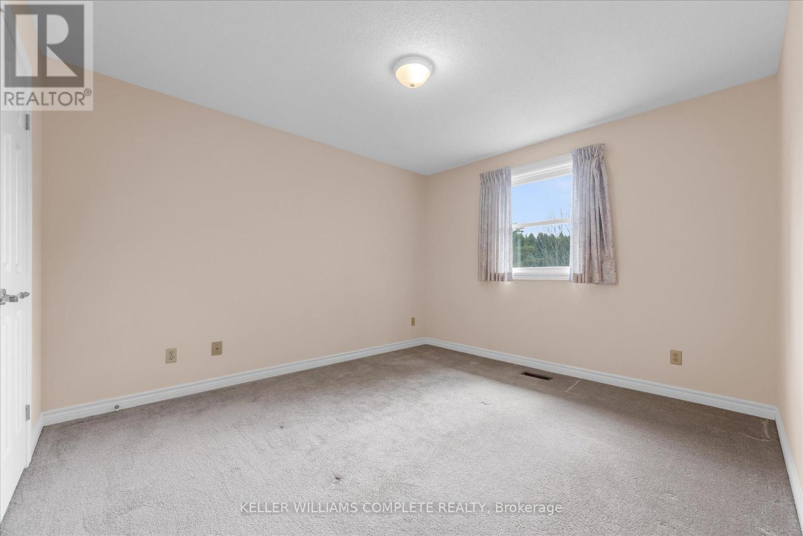 1 - 230 Meadowbrook Drive, Hamilton, Ontario  L9G 4V2 - Photo 26 - X12924114