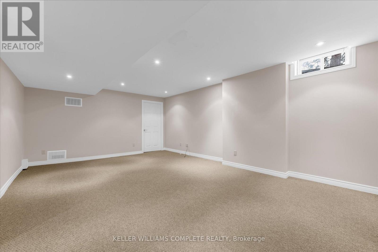 1 - 230 Meadowbrook Drive, Hamilton, Ontario  L9G 4V2 - Photo 32 - X12924114