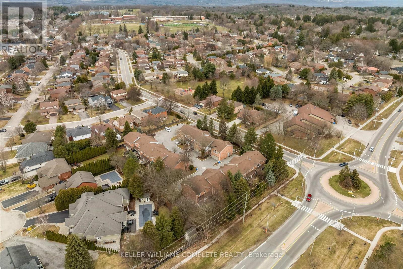 1 - 230 Meadowbrook Drive, Hamilton, Ontario  L9G 4V2 - Photo 40 - X12924114