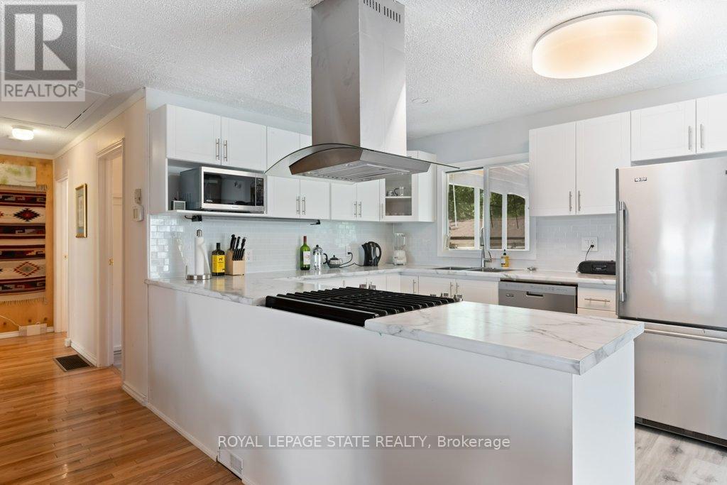 2592 Lakeshore Road, Haldimand, Ontario  N1A 2W8 - Photo 22 - X12924130