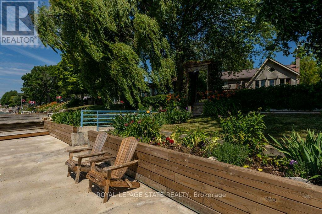 2592 Lakeshore Road, Haldimand, Ontario  N1A 2W8 - Photo 5 - X12924130