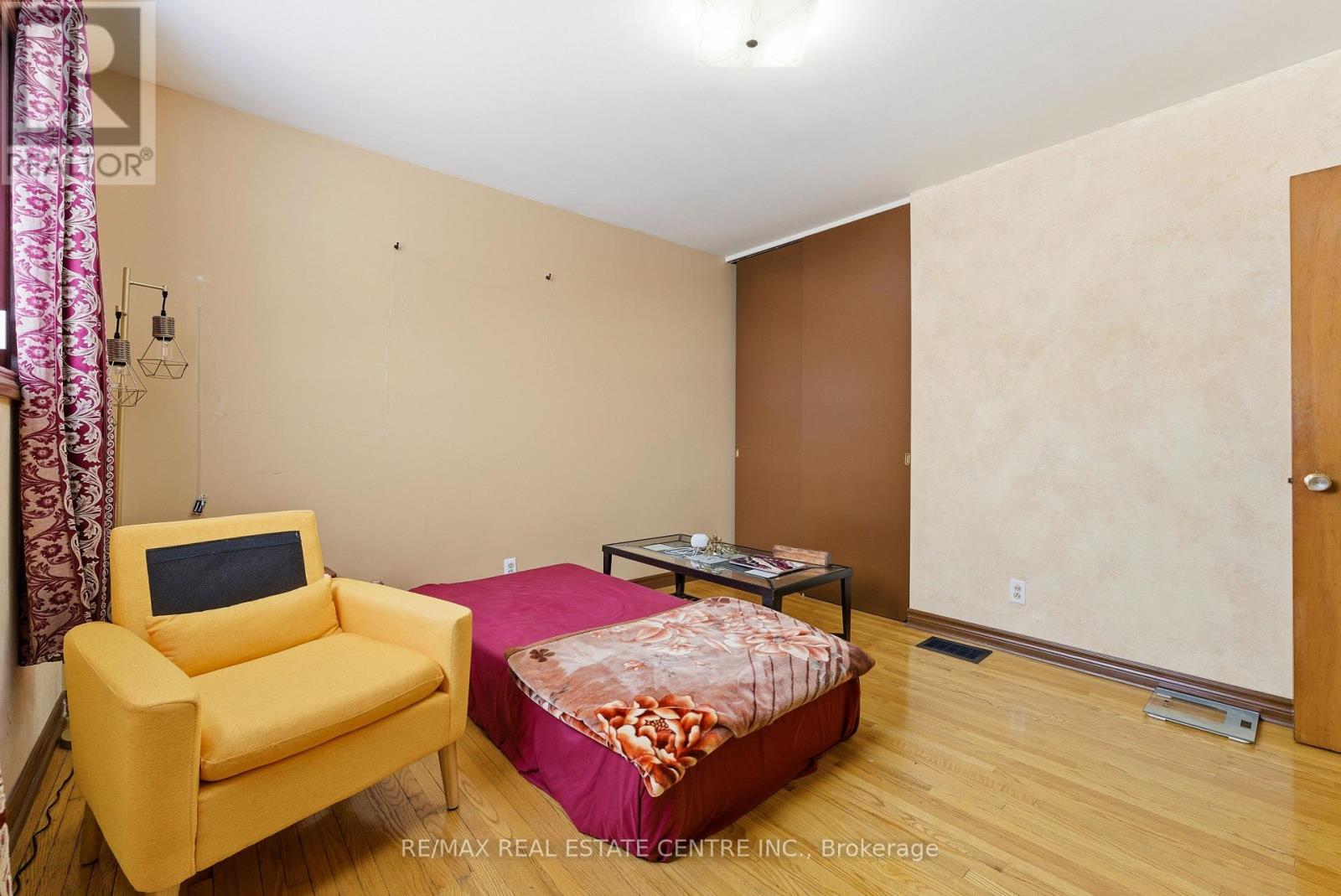 640 Bridge Street E, Belleville, Ontario  K8N 1S5 - Photo 16 - X12924154