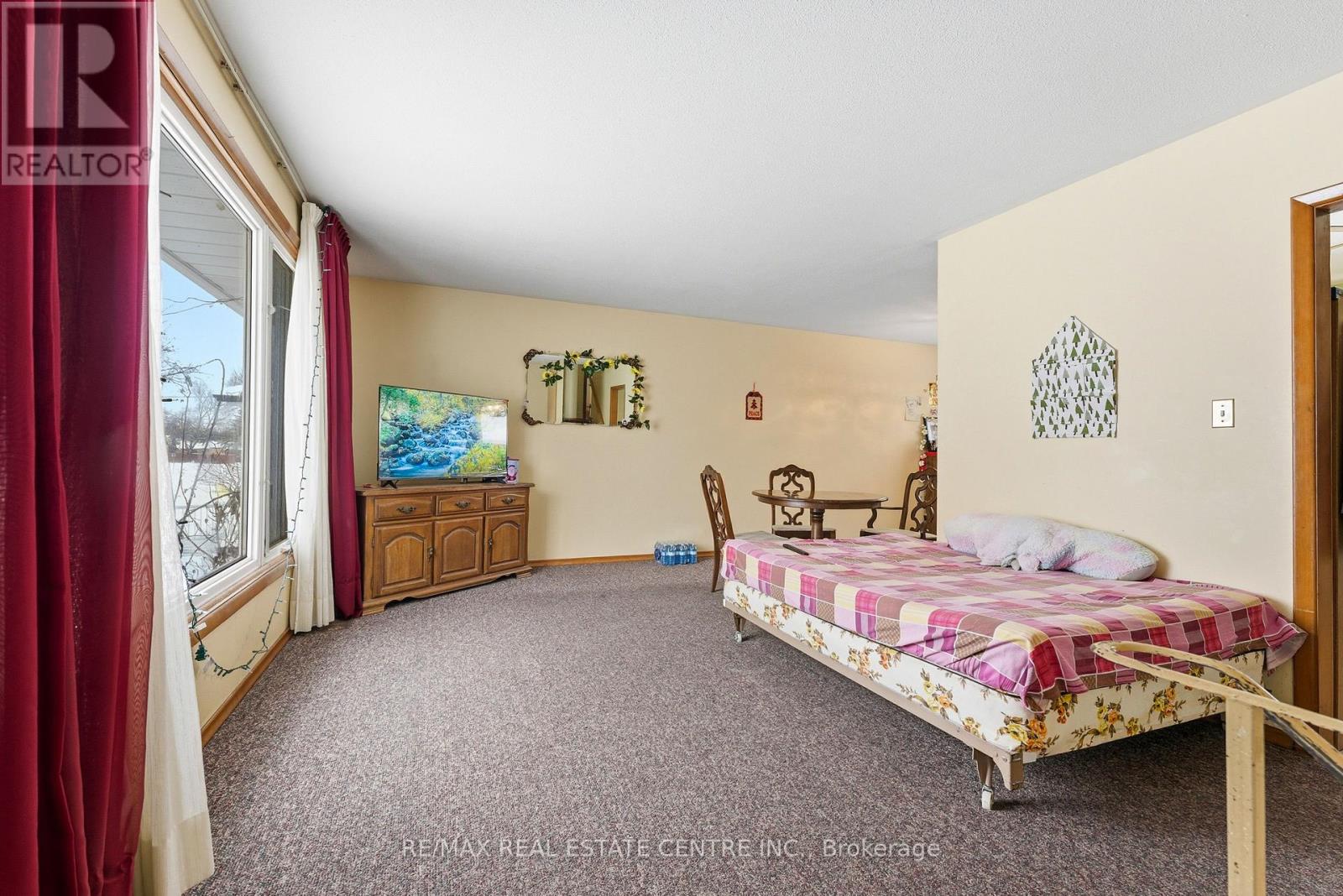 640 Bridge Street E, Belleville, Ontario  K8N 1S5 - Photo 6 - X12924154