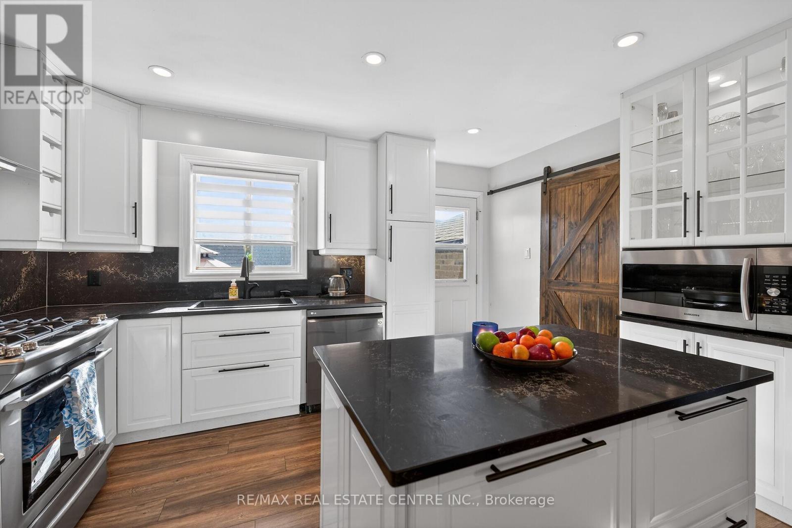 36 Longview Court, Hamilton, Ontario  L0R 1W0 - Photo 15 - X12924196