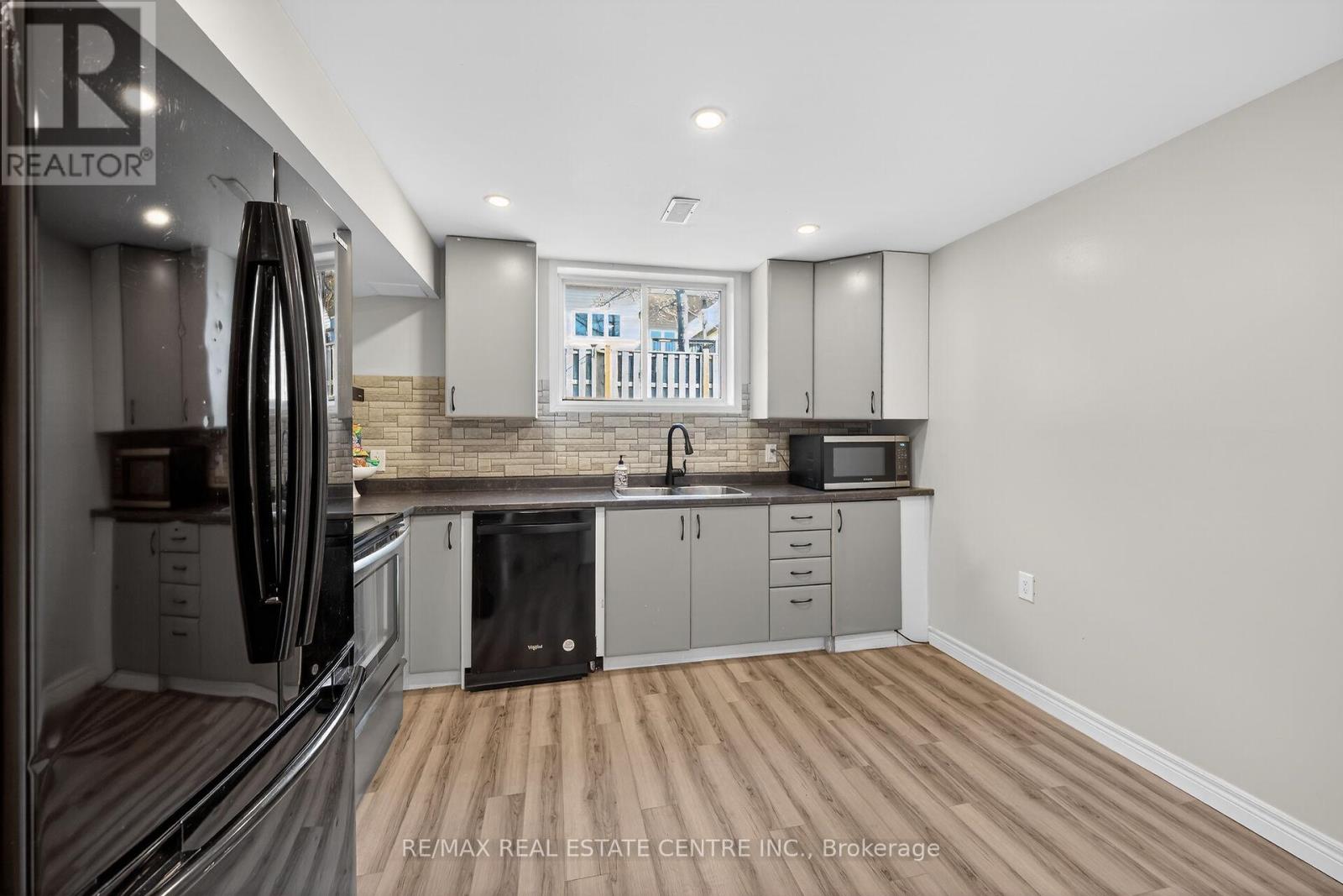 36 Longview Court, Hamilton, Ontario  L0R 1W0 - Photo 36 - X12924196