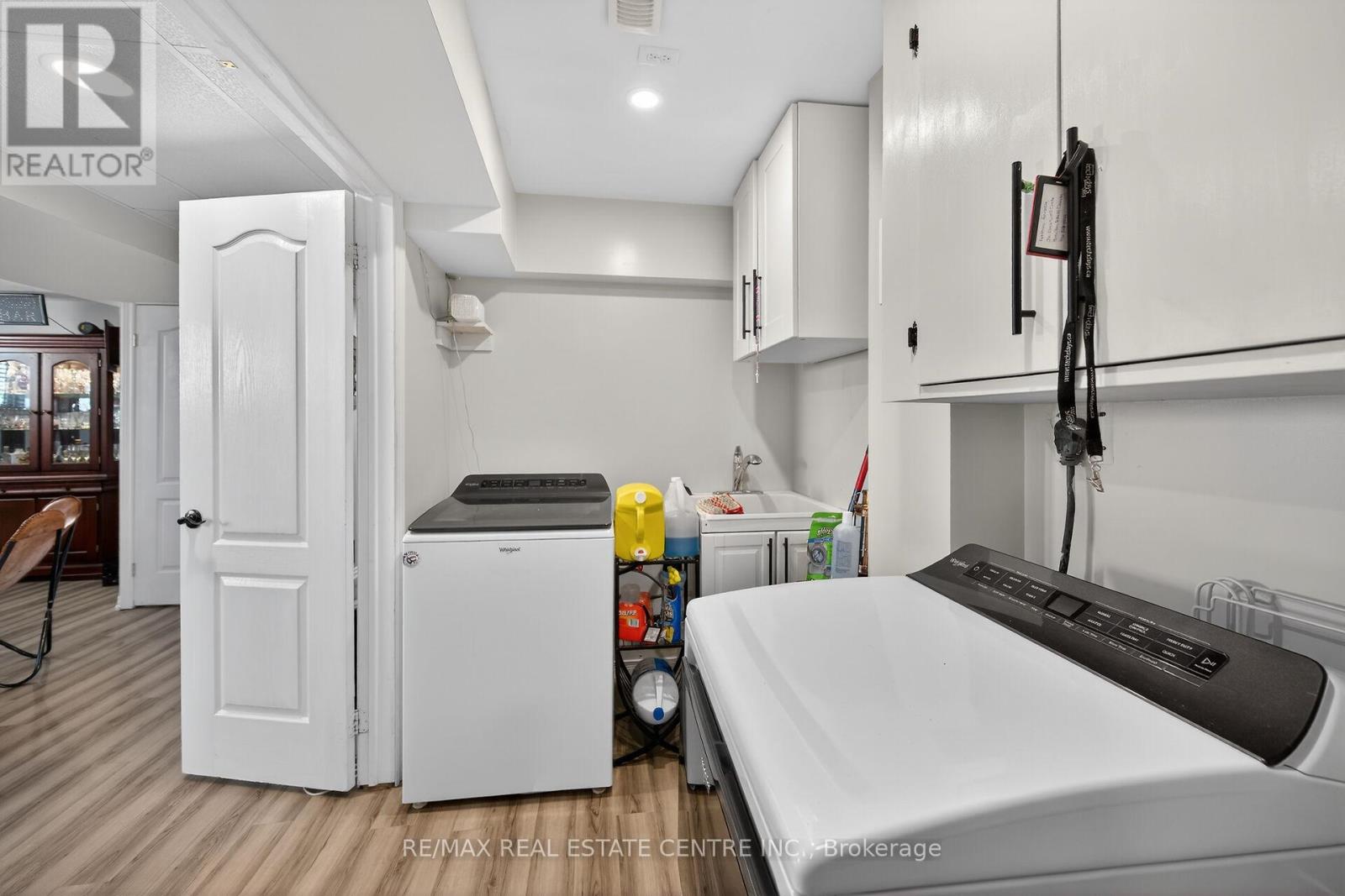 36 Longview Court, Hamilton, Ontario  L0R 1W0 - Photo 44 - X12924196