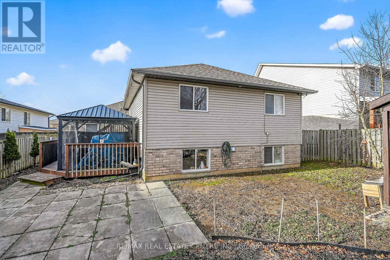 36 Longview Court, Hamilton, Ontario  L0R 1W0 - Photo 49 - X12924196