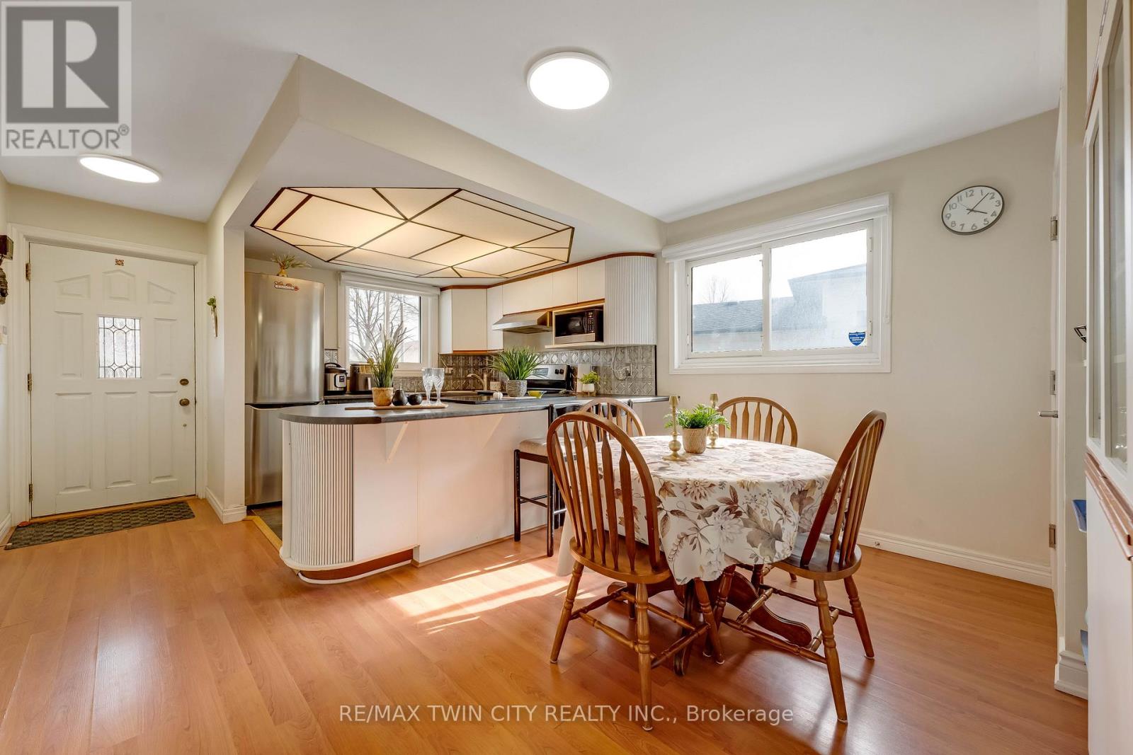 72 St Jerome Crescent, Kitchener, Ontario  N2C 2L2 - Photo 15 - X12924202