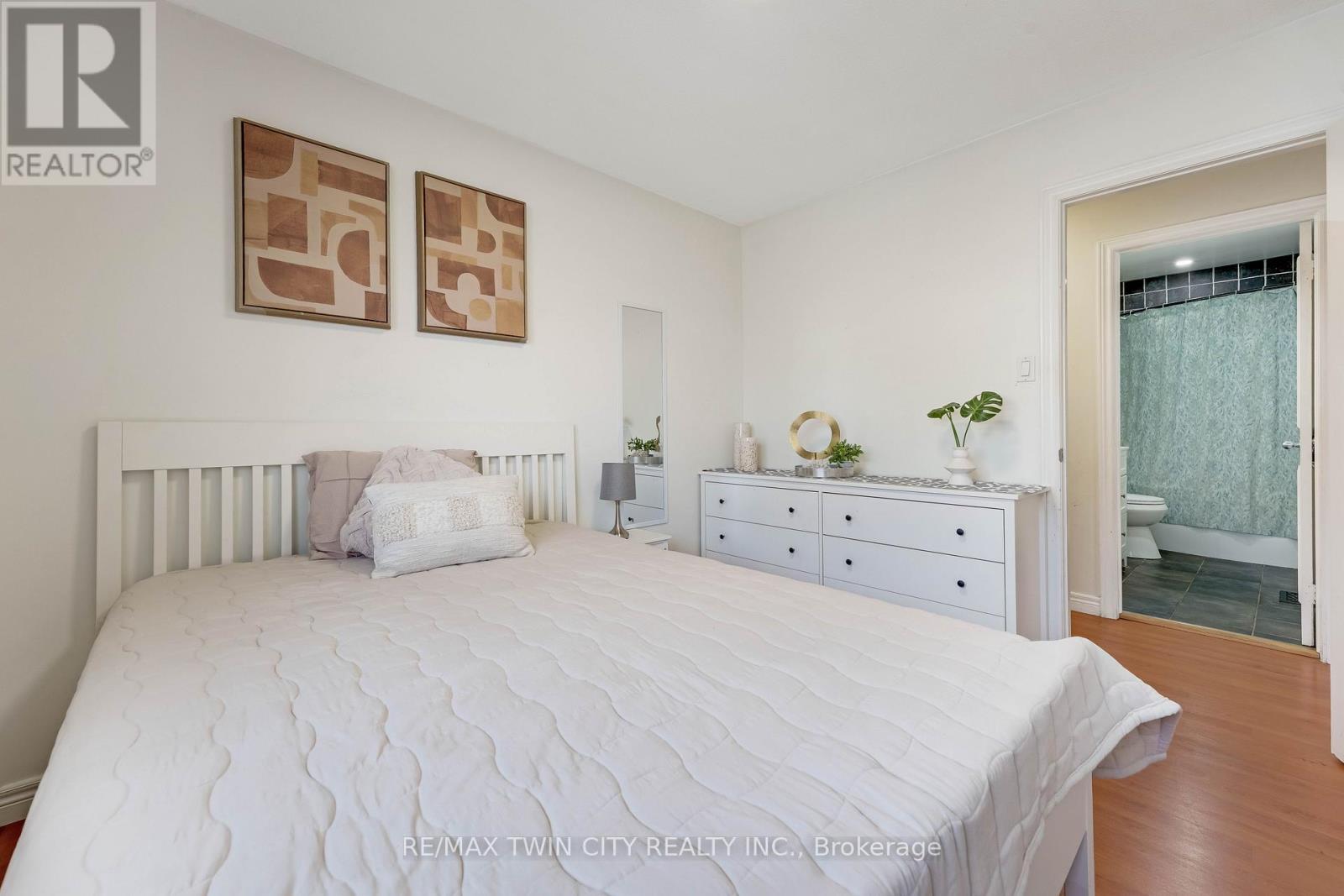 72 St Jerome Crescent, Kitchener, Ontario  N2C 2L2 - Photo 20 - X12924202