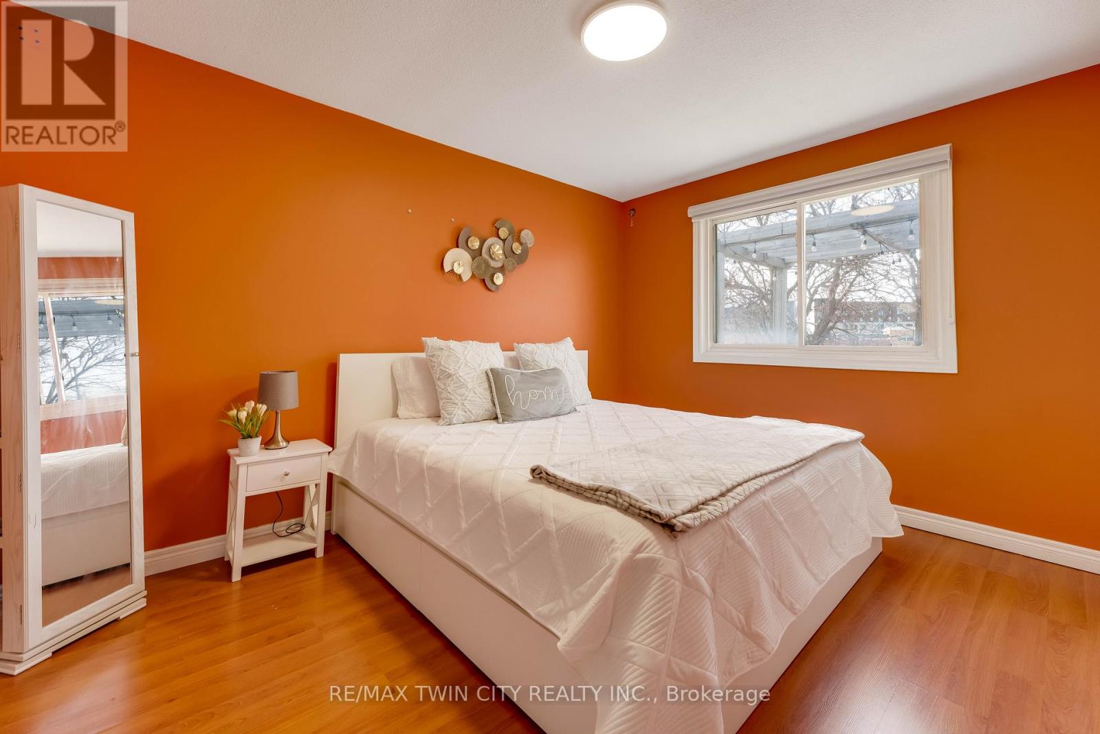 72 St Jerome Crescent, Kitchener, Ontario  N2C 2L2 - Photo 23 - X12924202