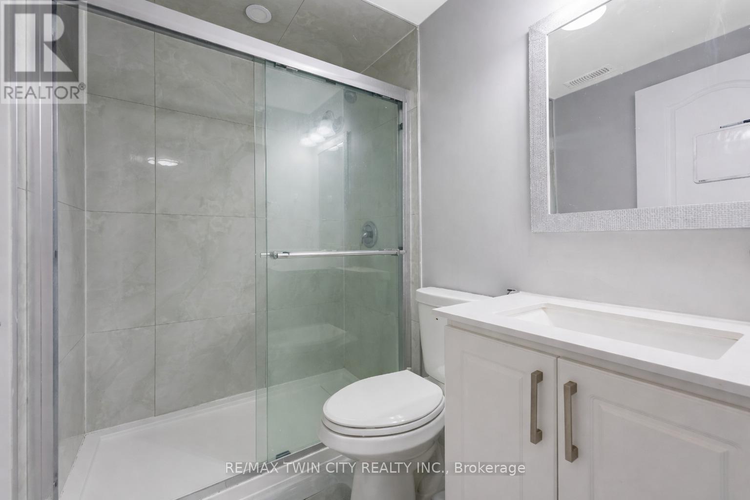 72 St Jerome Crescent, Kitchener, Ontario  N2C 2L2 - Photo 34 - X12924202