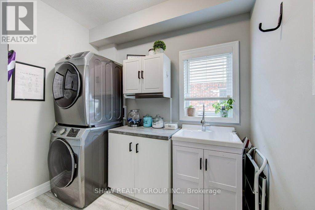 117 Halliday Drive, East Zorra-Tavistock, Ontario  N0B 2R0 - Photo 23 - X12924294