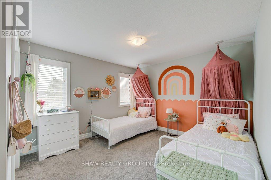 117 Halliday Drive, East Zorra-Tavistock, Ontario  N0B 2R0 - Photo 26 - X12924294