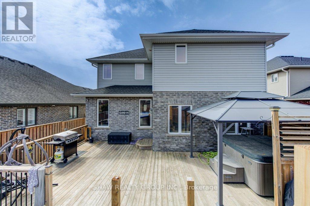 117 Halliday Drive, East Zorra-Tavistock, Ontario  N0B 2R0 - Photo 41 - X12924294