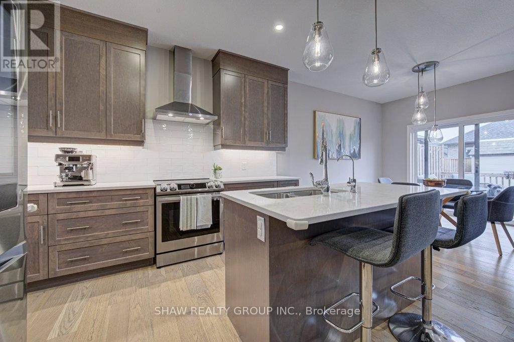 15 Matheson Crescent, East Zorra-Tavistock, Ontario  N0J 1M0 - Photo 16 - X12924338