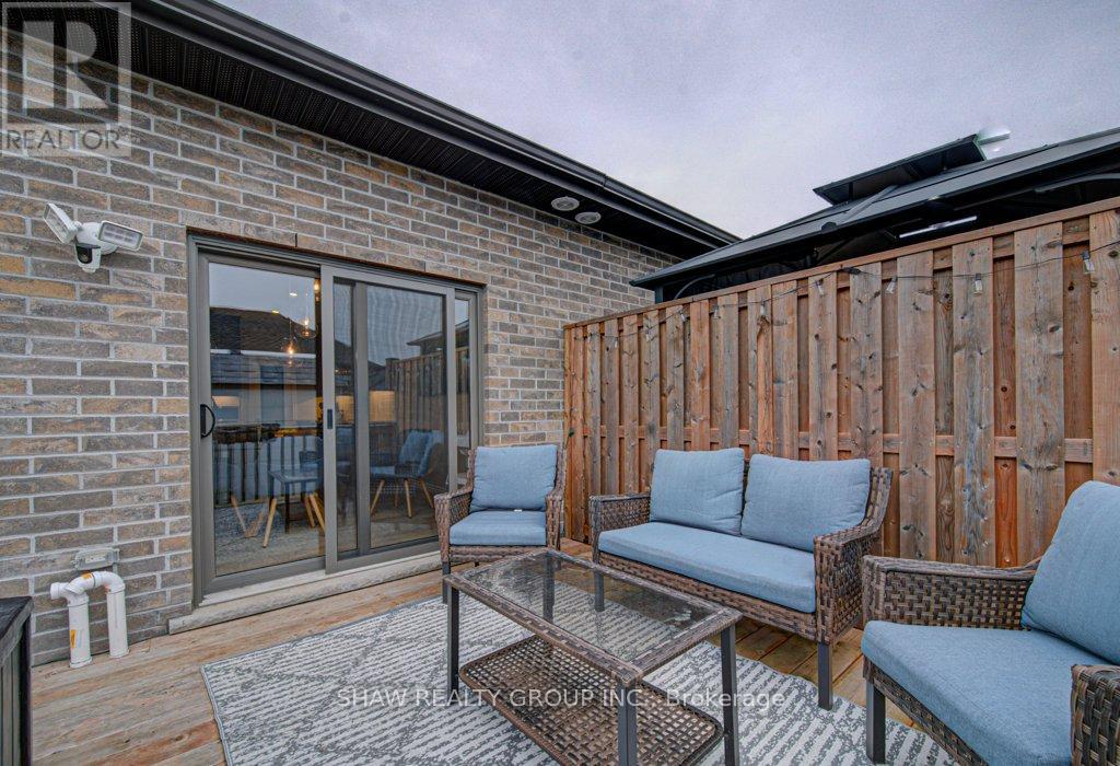 15 Matheson Crescent, East Zorra-Tavistock, Ontario  N0J 1M0 - Photo 48 - X12924338