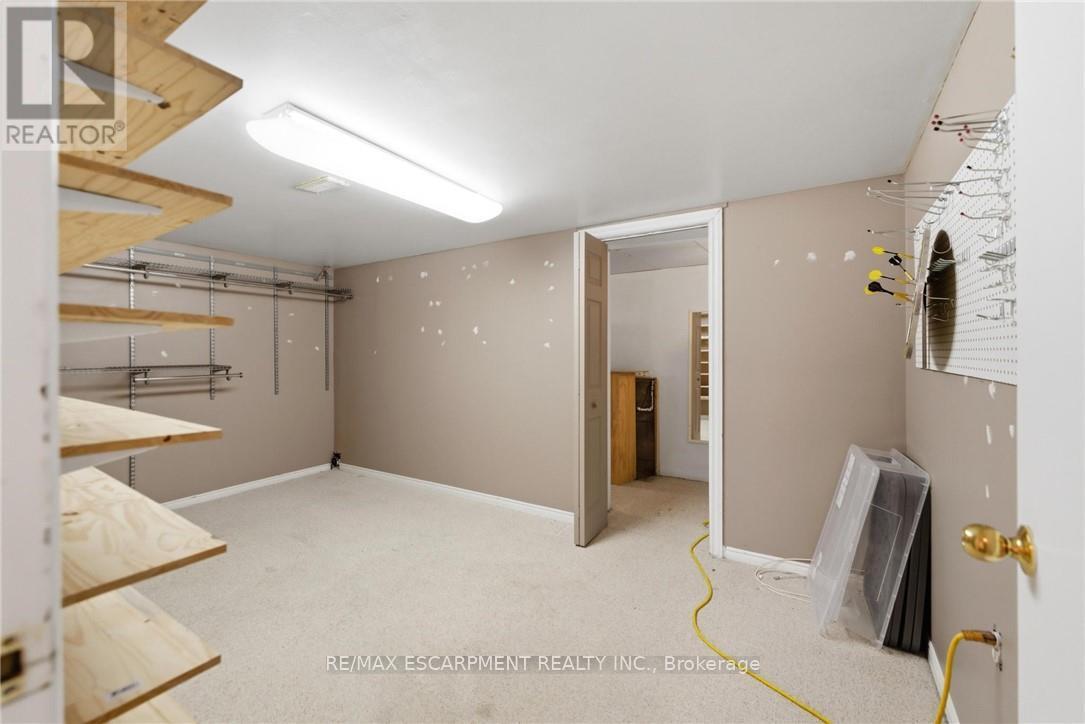 21 Margaret Avenue, Grimsby, Ontario  L3M 4P2 - Photo 24 - X12924384