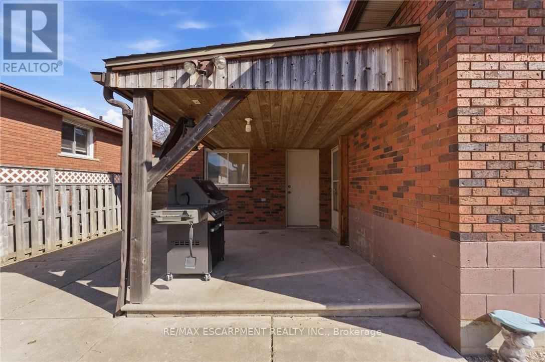 21 Margaret Avenue, Grimsby, Ontario  L3M 4P2 - Photo 25 - X12924384