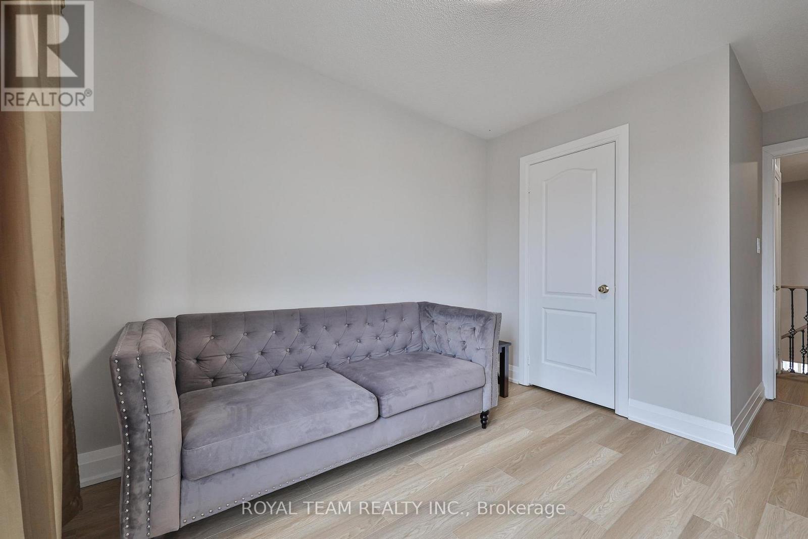 11 Jarrett Court, Vaughan, Ontario  L6A 3W4 - Photo 39 - N12924096