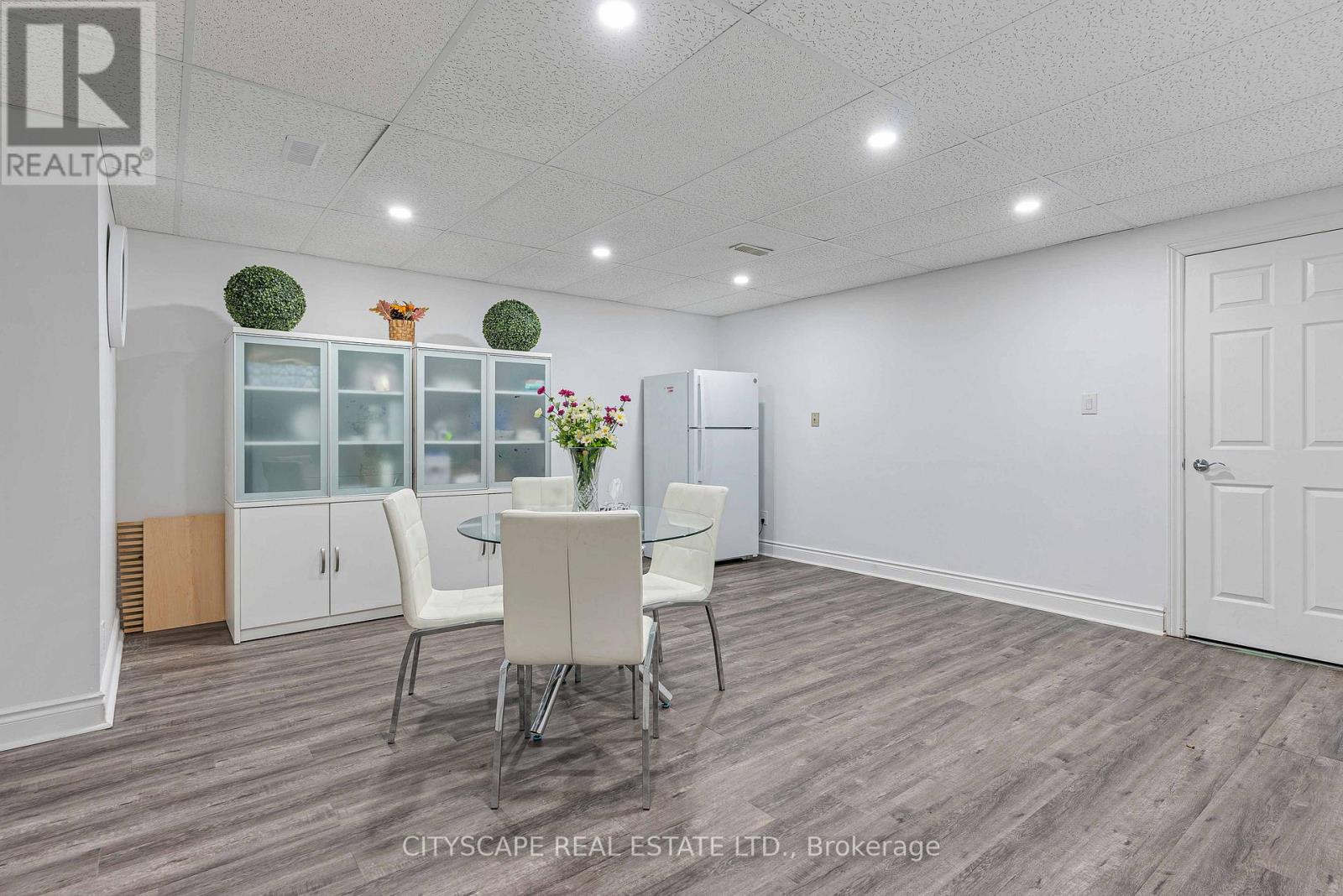 7 Mcconachie Crescent, Caledon, Ontario  L7K 0B9 - Photo 37 - W12921310