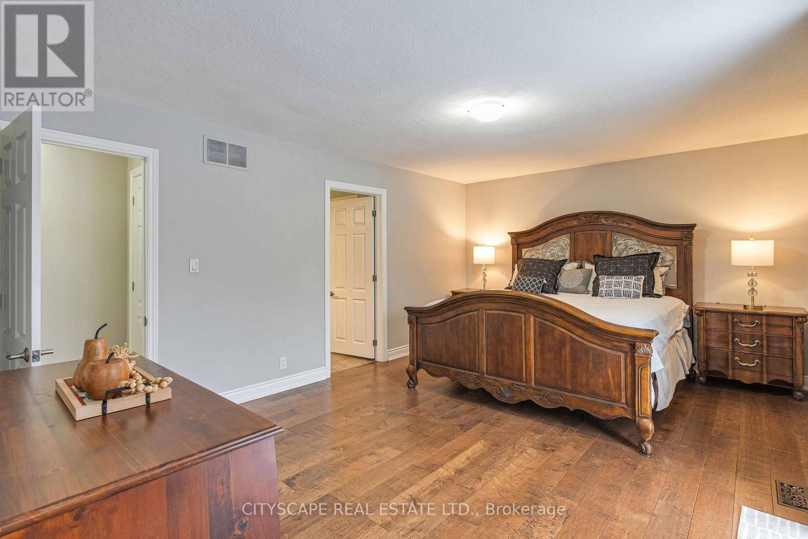 7 Mcconachie Crescent, Caledon, Ontario  L7K 0B9 - Photo 19 - W12921310