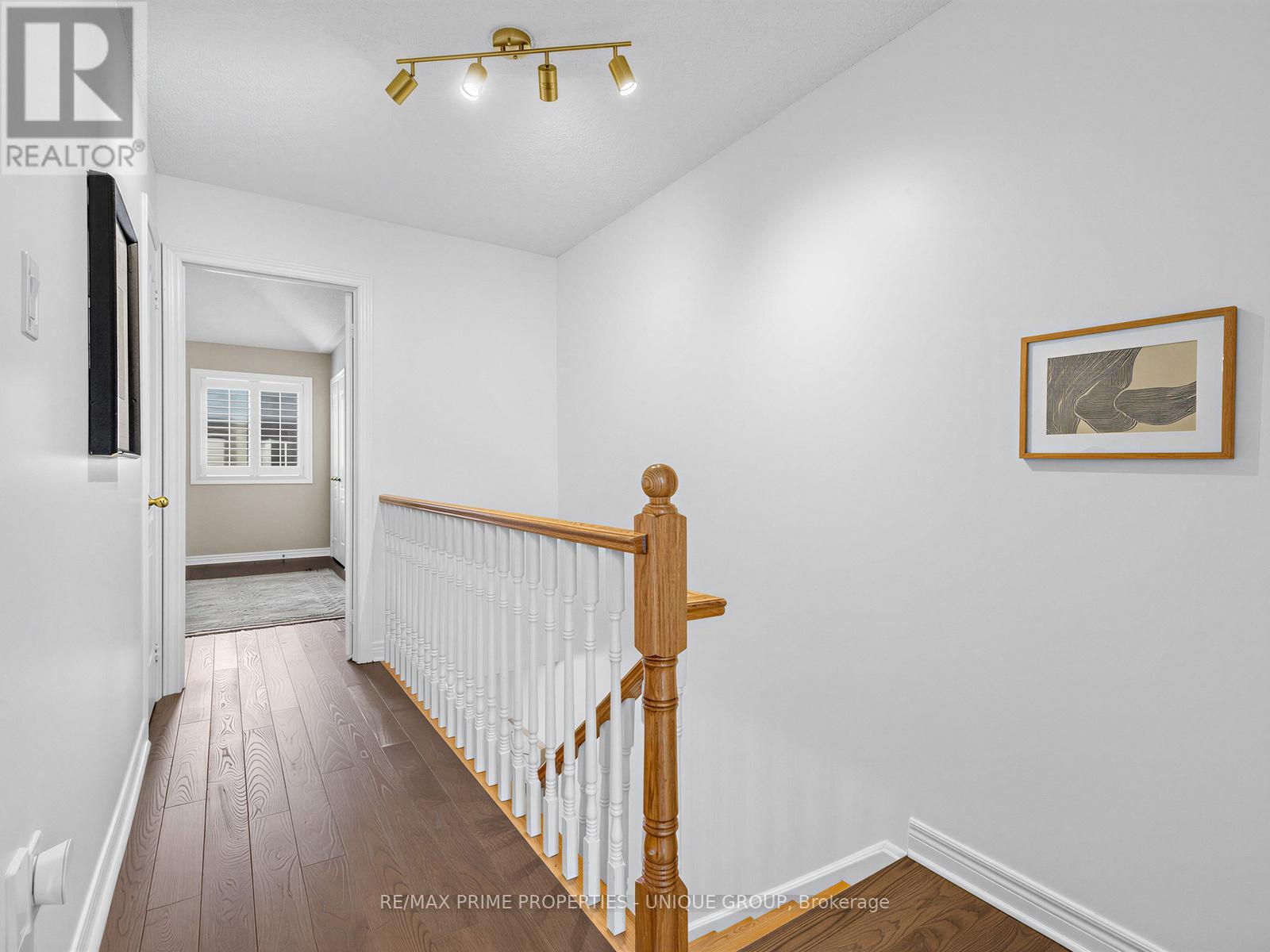 19 James Stock Path, Toronto, Ontario  M8Z 6C6 - Photo 18 - W12923428