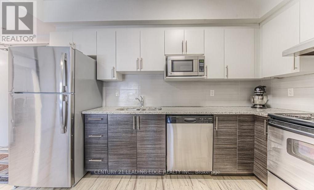 126 - 258a Sunview Street, Waterloo, Ontario N2L 0H6 - Photo 2 - X12922974