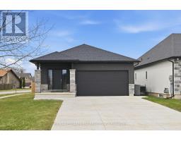 4 HARVARD COURT, Welland, Ontario