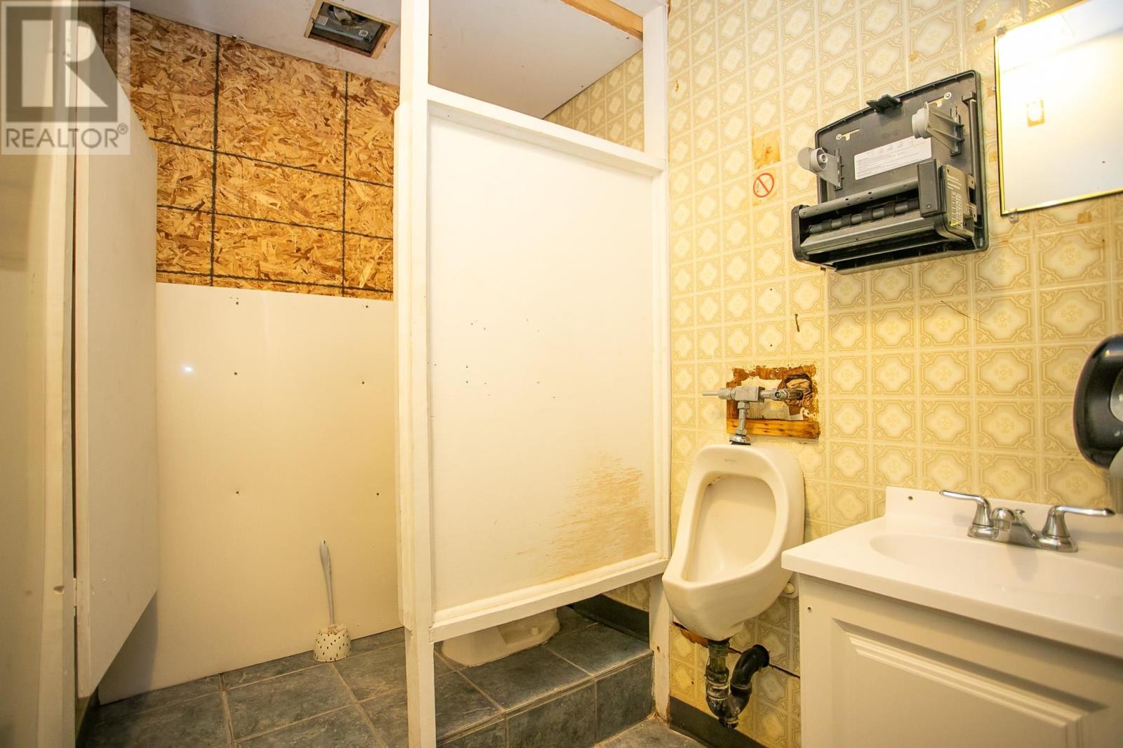 3171 Highway 17b, Macdonald Meredith & Aberdeen Township, Ontario  P0S 1C0 - Photo 38 - SM242494