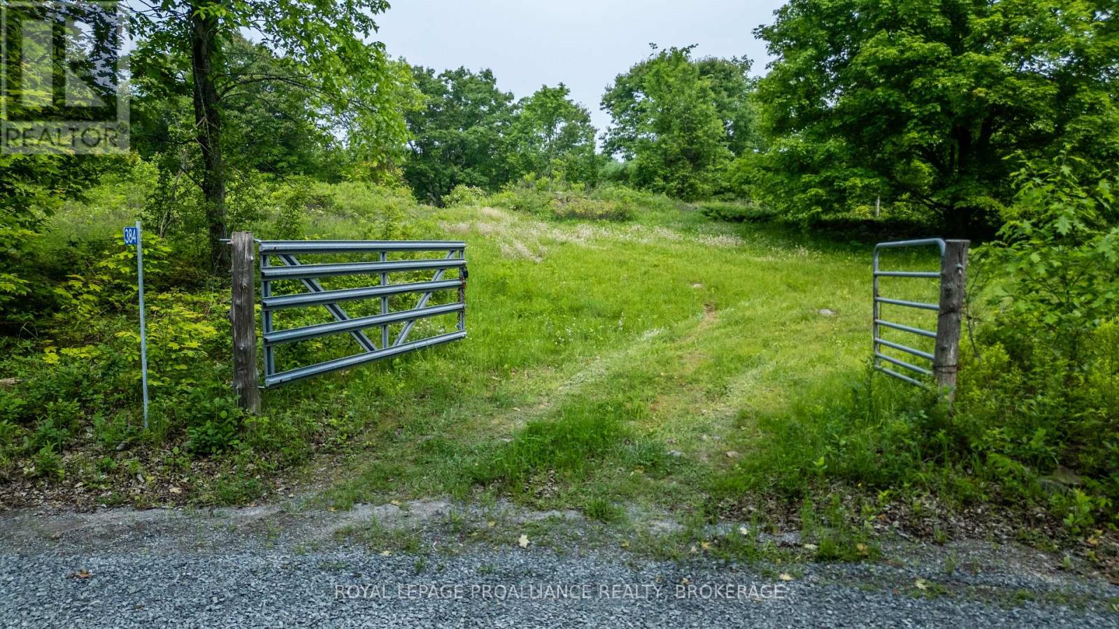 384 Big Crosby Lake Road, Rideau Lakes, Ontario  K0G 1X0 - Photo 3 - X12905164