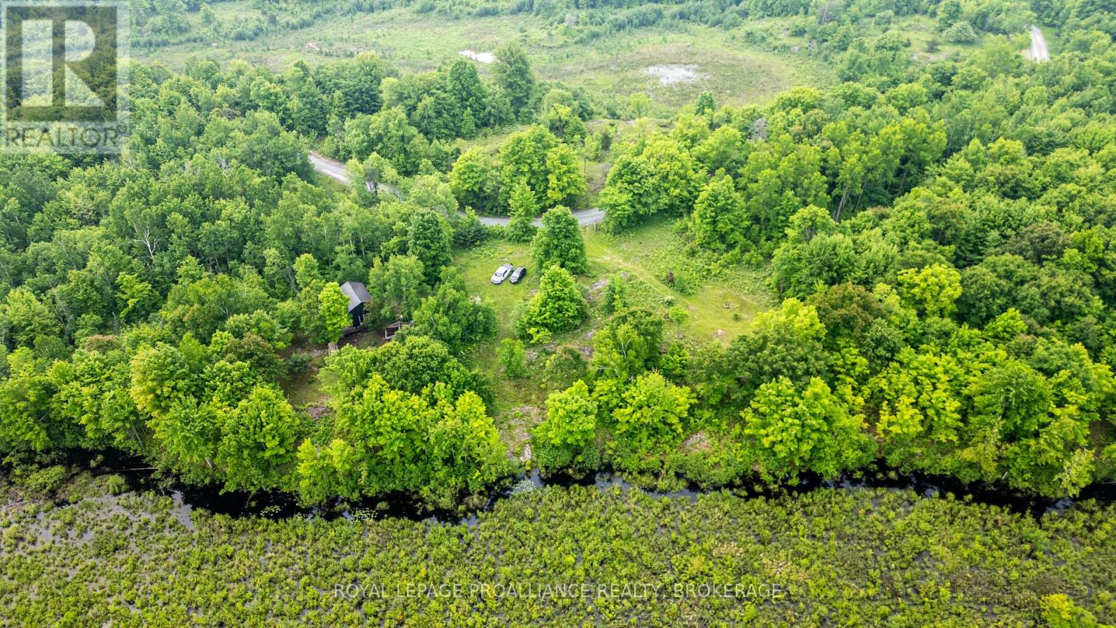 384 Big Crosby Lake Road, Rideau Lakes, Ontario  K0G 1X0 - Photo 9 - X12905164