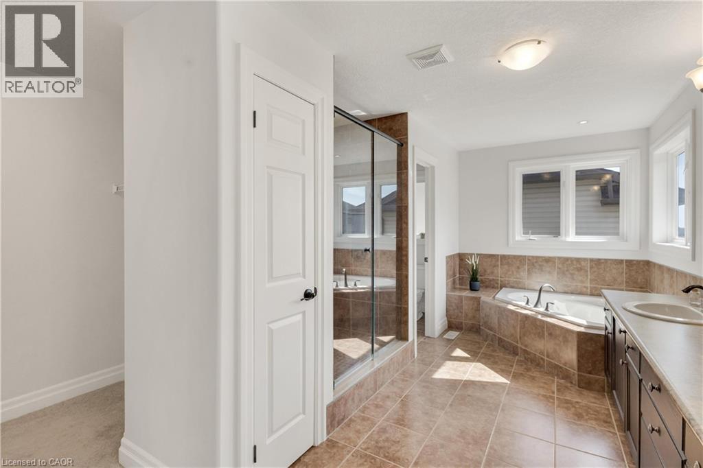 341 Zeller Drive, Kitchener, Ontario  N2A 0B2 - Photo 26 - 40815386