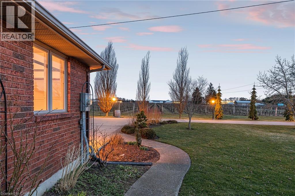 3503 Lakeshore Road, Lincoln, Ontario  L3J 0X1 - Photo 41 - 40815298