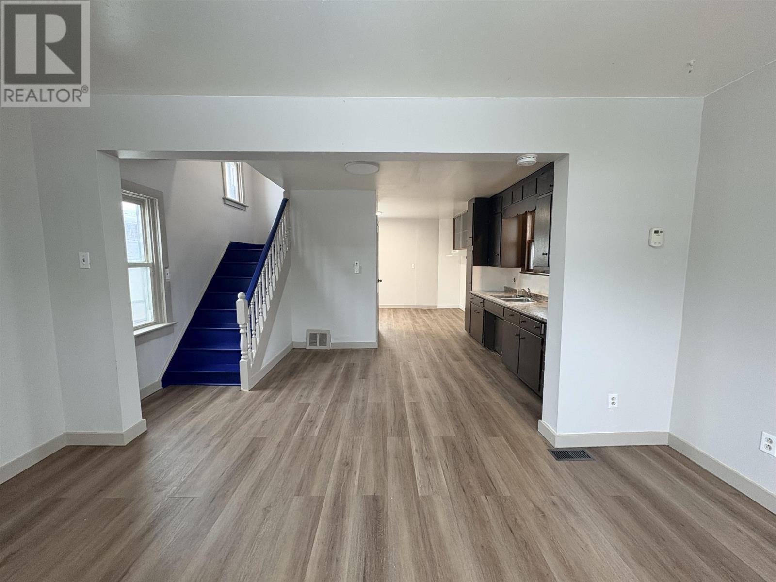 657 Queen St W, Sault Ste. Marie, Ontario P6A 1B1 - Photo 16 - SM260545