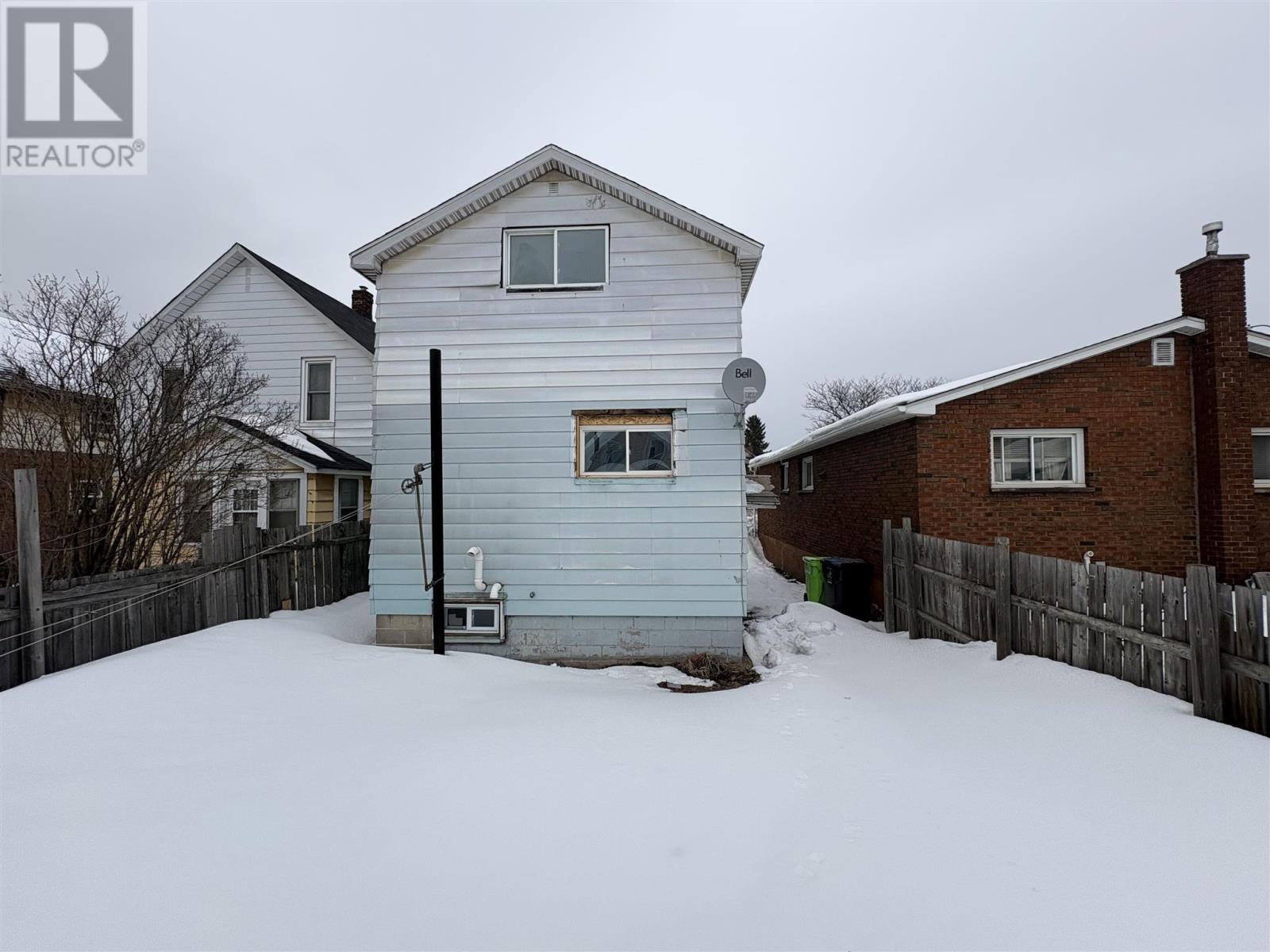 657 Queen St W, Sault Ste. Marie, Ontario P6A 1B1 - Photo 6 - SM260545