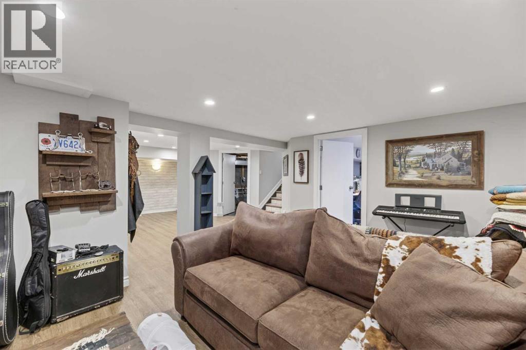 1617 Alberta Street, Crossfield, Alberta  T0M 0S0 - Photo 25 - A2295807