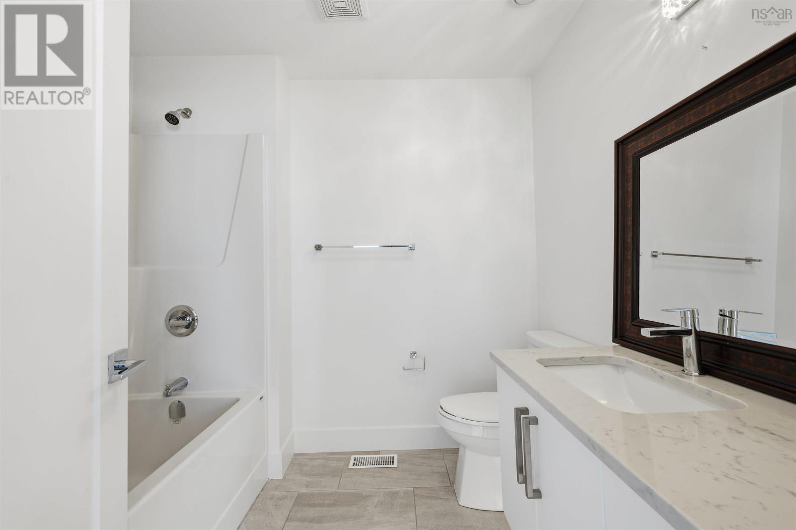 321 Transom Drive, Halifax, Nova Scotia  B3M 0L1 - Photo 28 - 202605550