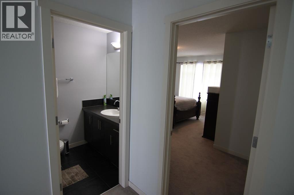 337 Copperpond Landing Se, Calgary, Alberta  T2Z 1G6 - Photo 25 - A2287168